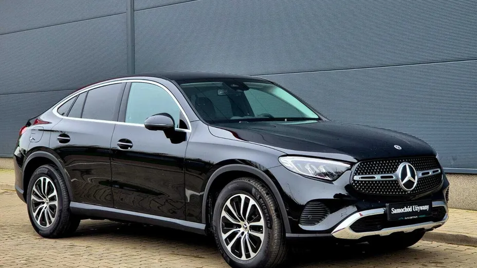 MERCEDES-BENZ GLC -