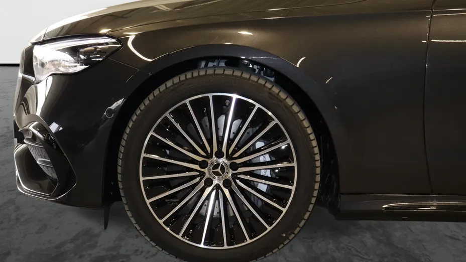 MERCEDES-BENZ E Klasa E 220 d mHEV 4-Matic AMG 9G-Tronic Nowy