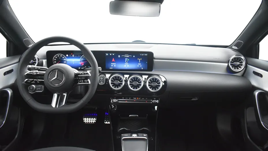 MERCEDES-BENZ A Klasa A 200 AMG Line 7G-DCT Nowy