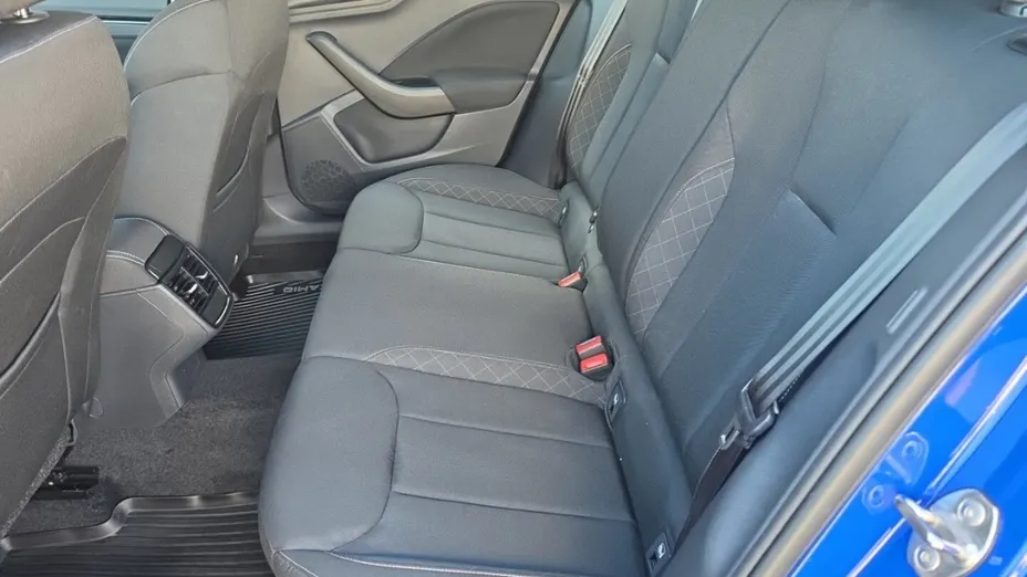 SKODA Kamiq Kamiq 1.0 TSI Active