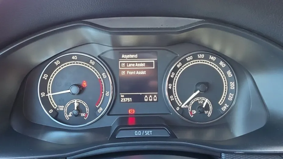 SKODA Kamiq Kamiq 1.0 TSI Active