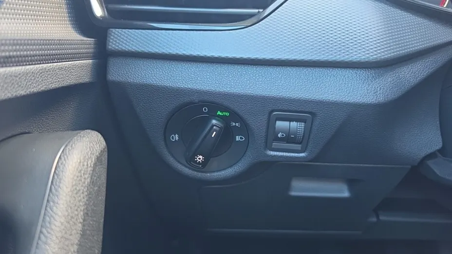 SKODA Kamiq Kamiq 1.0 TSI Active