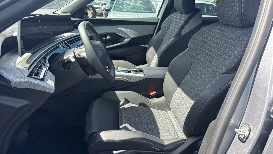 PEUGEOT 3008 3008 1.2 PureTech mHEV Allure Pack S&S e-DCS6