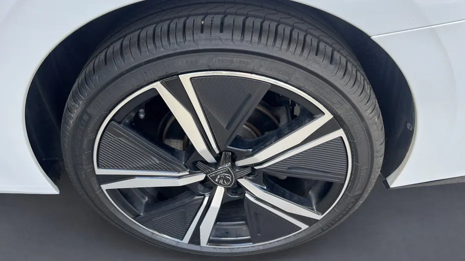 PEUGEOT 308 308 1.2 PureTech GT S&S EAT8