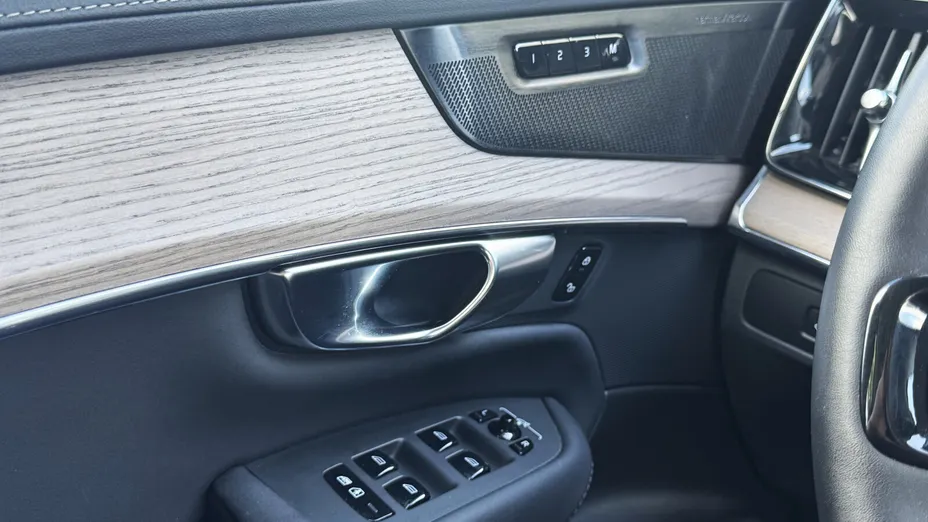 VOLVO XC90 XC90 B5 B AWD Plus Bright 7os aut