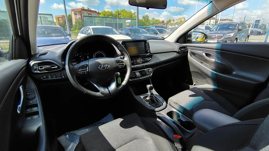 HYUNDAI i30 i30 1.5 T-GDI 48V Smart