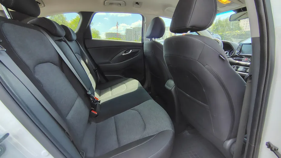 HYUNDAI i30 i30 1.5 T-GDI 48V Smart