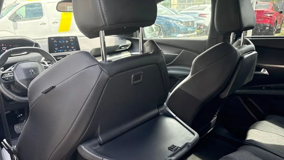 PEUGEOT 5008 5008 1.5 BlueHDi Allure Pack S&S EAT8