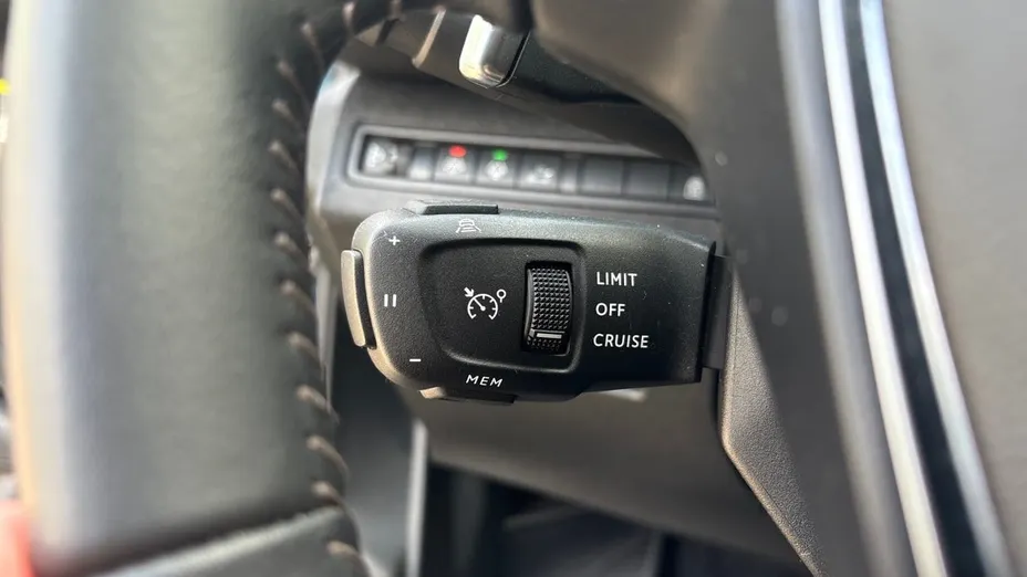PEUGEOT 5008 5008 1.5 BlueHDi Allure Pack S&S EAT8