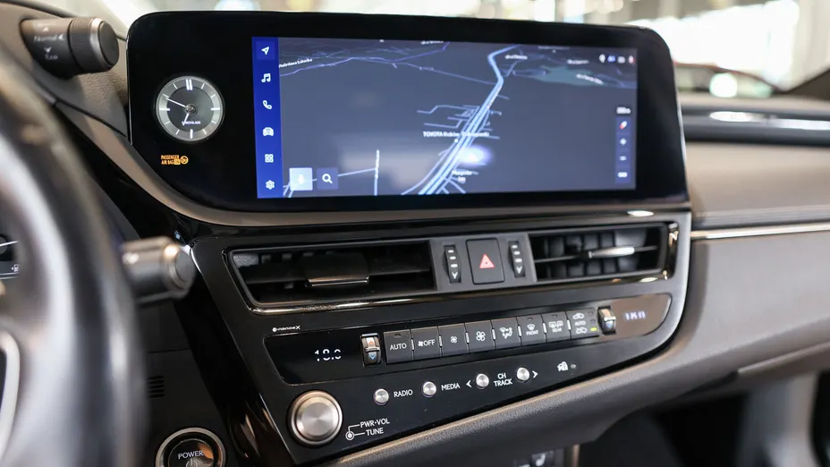 LEXUS ES ES 300h Business Edition