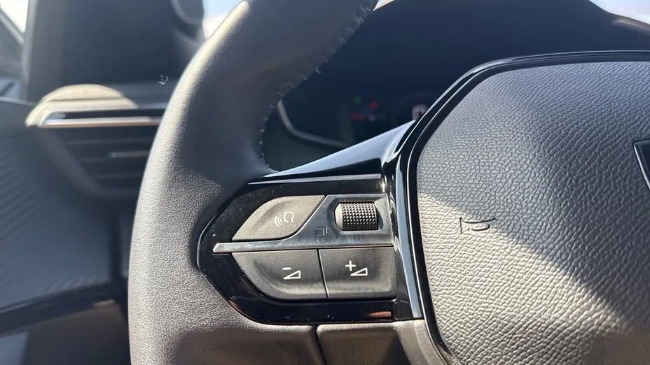 PEUGEOT 2008 2008 1.2 PureTech Allure S&S