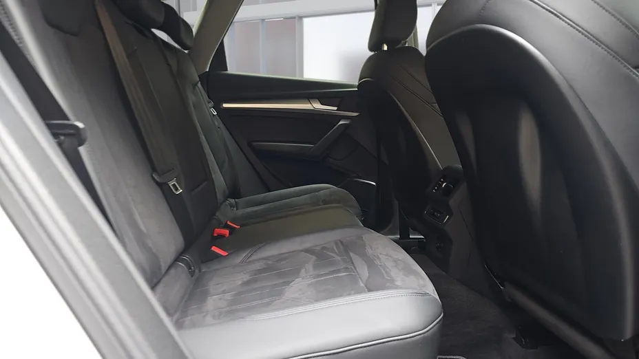 AUDI Q5 Q5 40 TFSI mHEV Quattro S Line S tronic