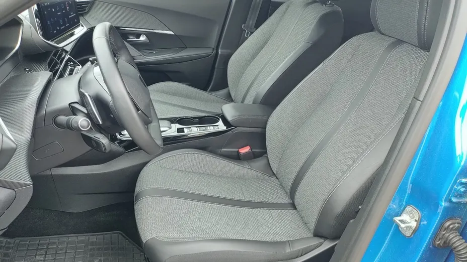 PEUGEOT 2008 2008 PureTech 130 Allure S&S EAT8