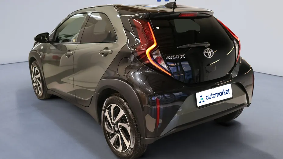TOYOTA Aygo X Aygo X 1.0 VVT-i Style