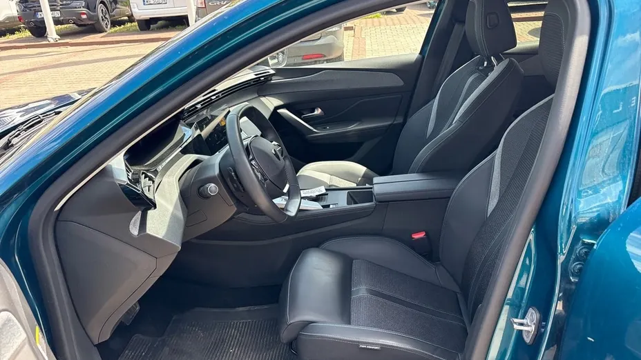 PEUGEOT 308 308 1.2 PureTech Allure S&S EAT8