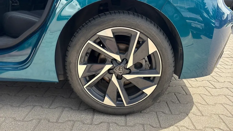 PEUGEOT 308 308 1.2 PureTech Allure S&S EAT8
