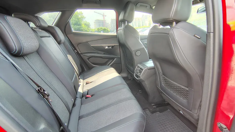 PEUGEOT 3008 3008 1.2 PureTech Allure Pack S&S EAT8