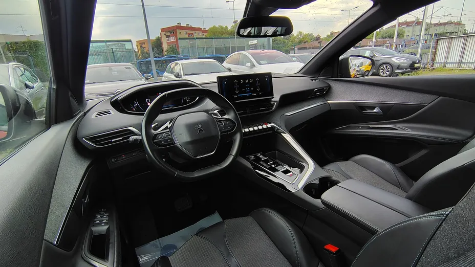 PEUGEOT 3008 3008 1.2 PureTech Allure Pack S&S EAT8