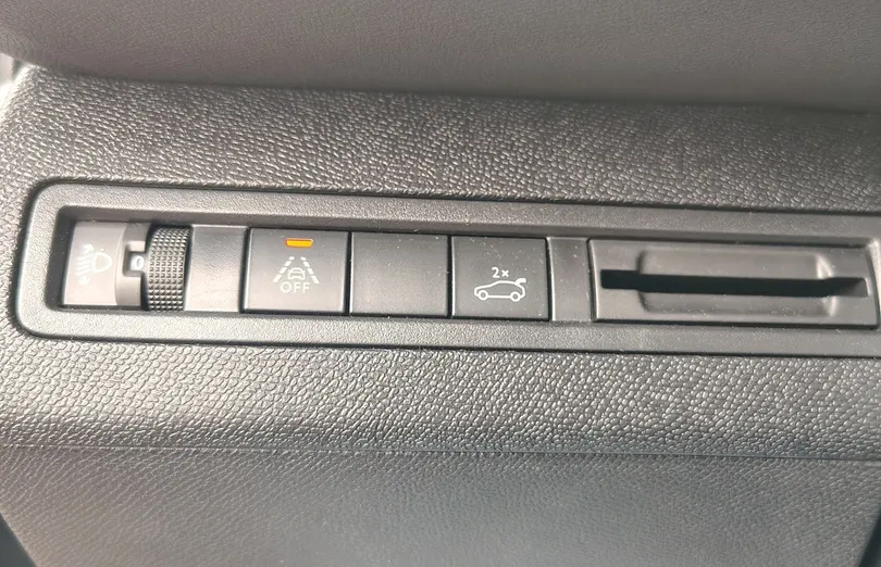 PEUGEOT 3008 3008 1.2 PureTech Allure Pack S&S EAT8
