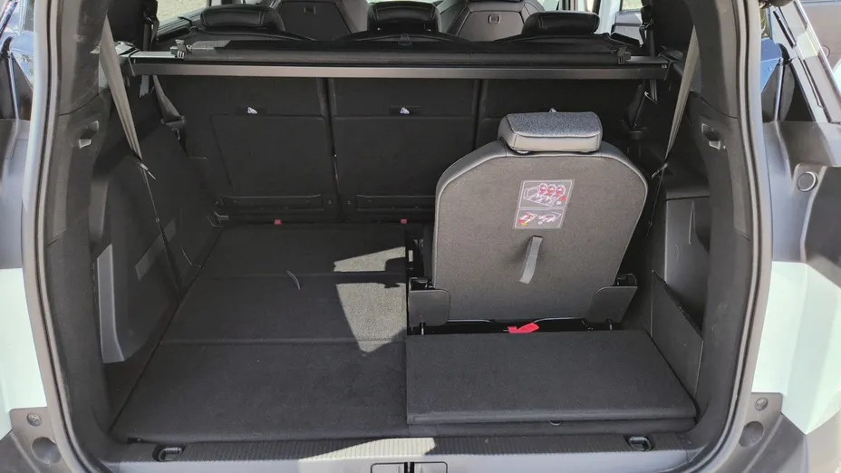 PEUGEOT 5008 5008 1.2 PureTech mHEV Allure Pack S&S e-DCS6