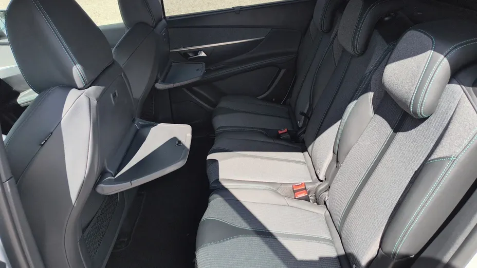 PEUGEOT 5008 5008 1.2 PureTech mHEV Allure Pack S&S e-DCS6