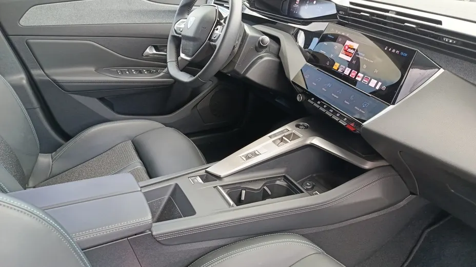 PEUGEOT 308 308 1.2 PureTech Allure Pack S&S EAT8