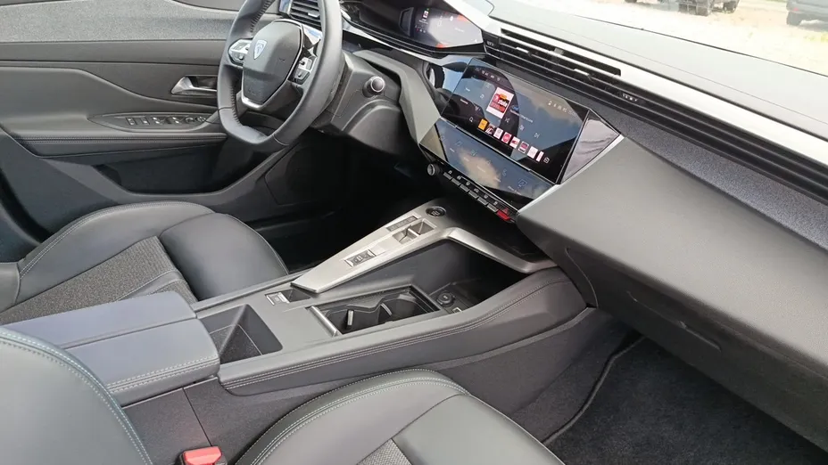 PEUGEOT 308 308 1.2 PureTech Allure Pack S&S EAT8