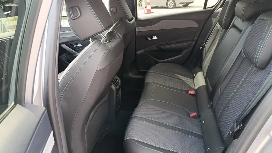 PEUGEOT 308 308 1.2 PureTech Allure Pack S&S EAT8
