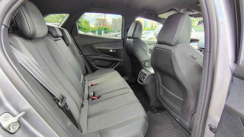 PEUGEOT 3008 3008 1.2 PureTech Allure Pack S&S EAT8