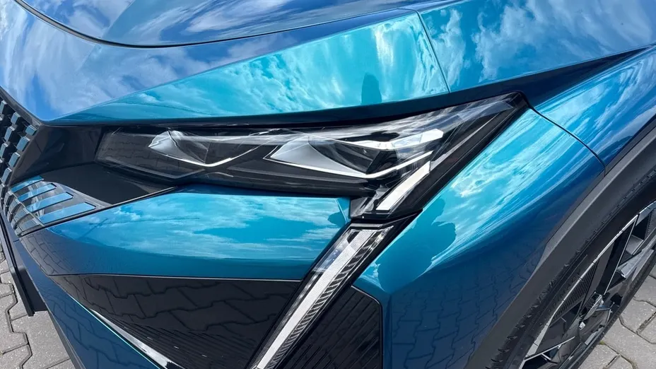 PEUGEOT 408 408 1.6 Plug-In Hybrid 225 GT EAT8