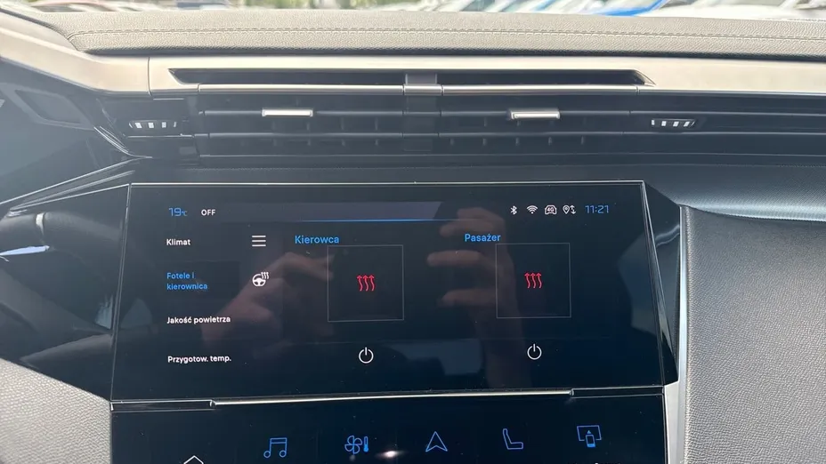 PEUGEOT 408 408 1.6 Plug-In Hybrid 225 GT EAT8