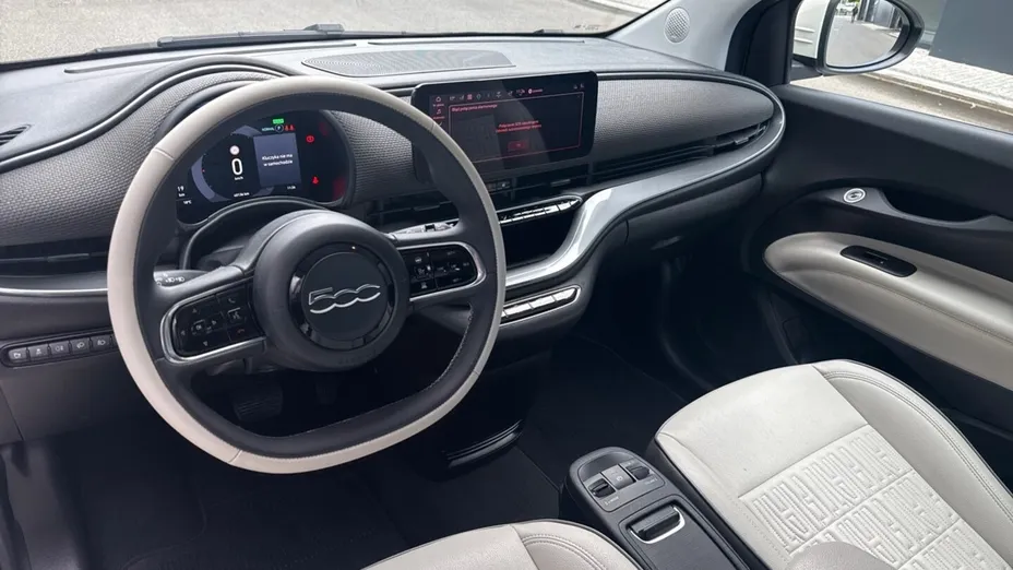 FIAT 500 500C 42kWh La Prima