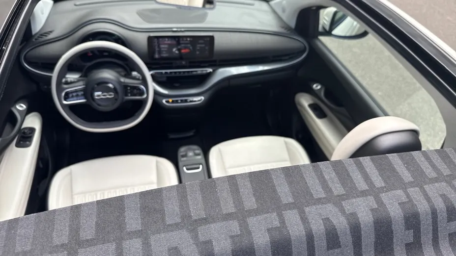 FIAT 500 500C 42kWh La Prima