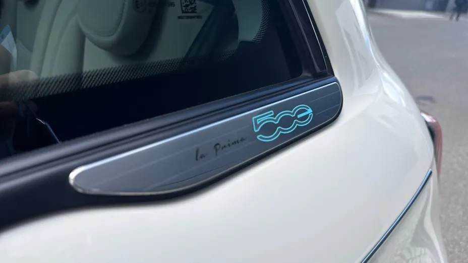 FIAT 500 500C 42kWh La Prima