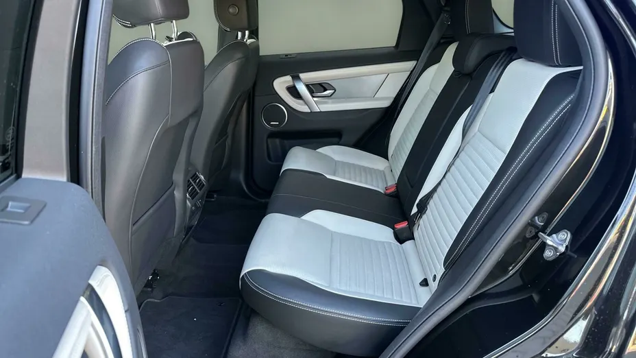 LAND ROVER Discovery Sport Discovery Sport 2.0 P200 mHEV Dynamic SE aut