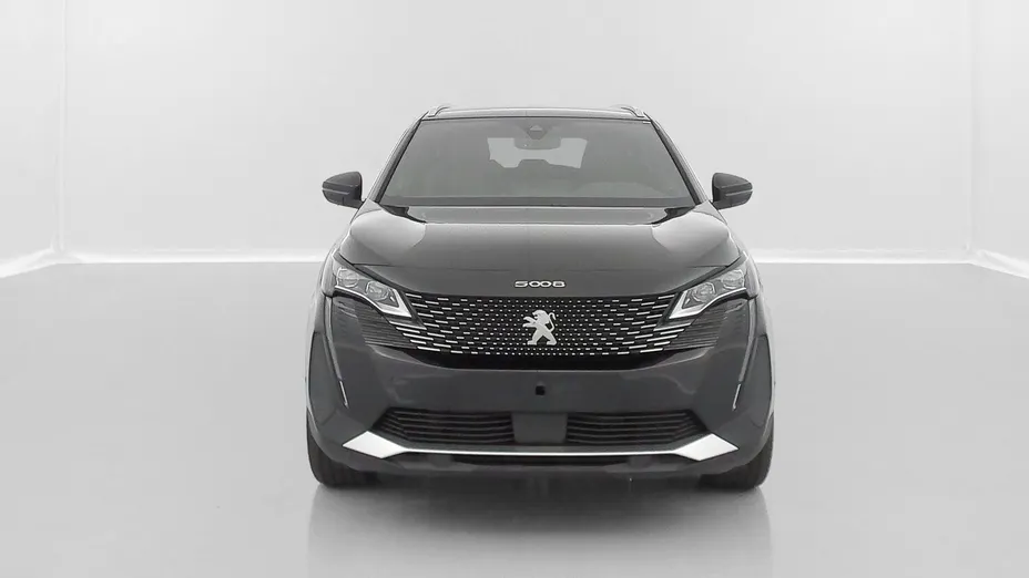 PEUGEOT 5008 -