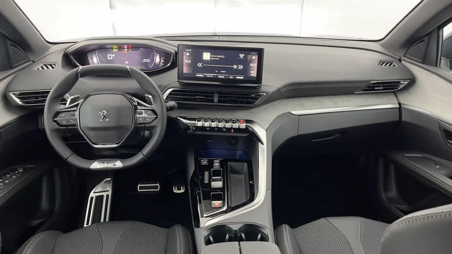 PEUGEOT 5008 -