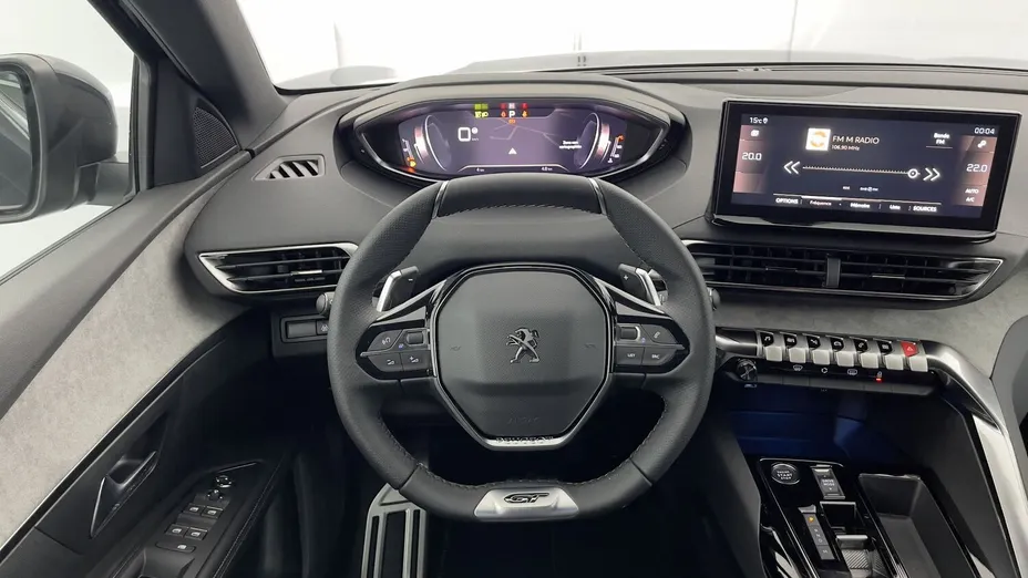 PEUGEOT 5008 -