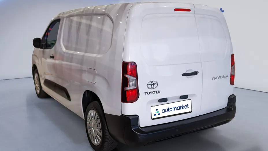 TOYOTA Proace City Proace City 1.5 D-4D Long 2,4t Active