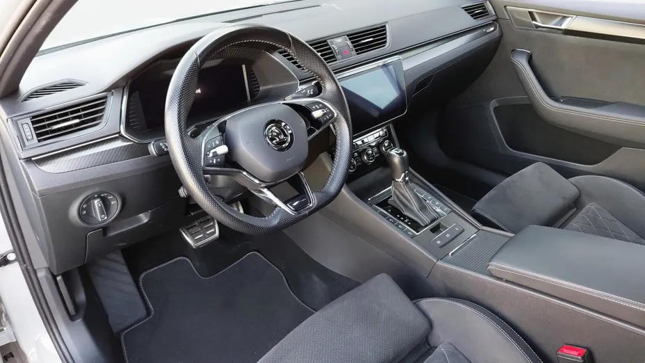 SKODA Superb Superb 2.0 TSI 4x4 Sportline DSG