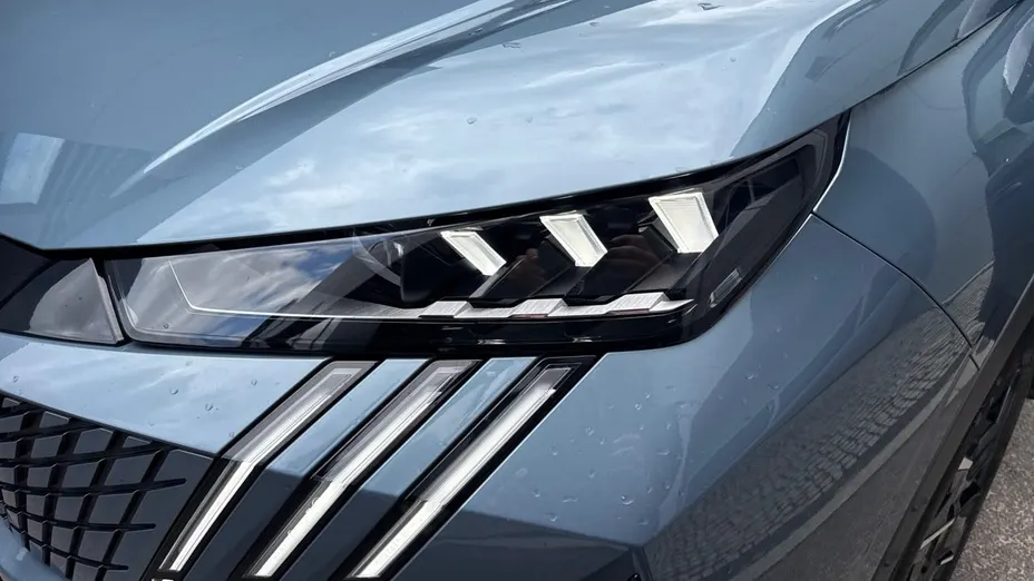 PEUGEOT 3008 3008 1.2 PureTech mHEV GT Exclusive e-DCS6