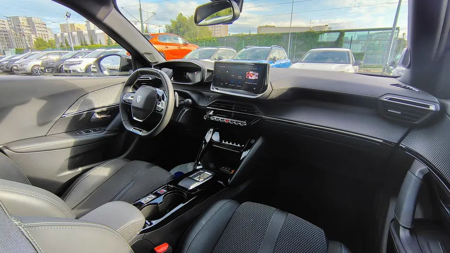 PEUGEOT 2008 2008 PureTech mHEV GT e-DCS6