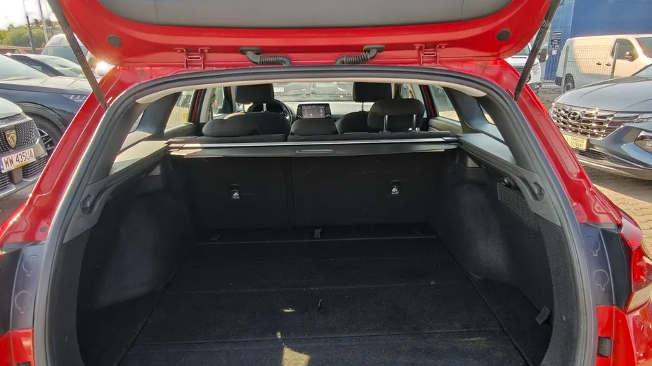 HYUNDAI i30 i30 1.5 T-GDI 48V Modern