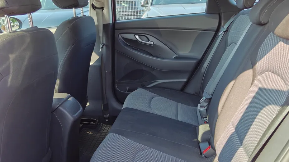 HYUNDAI i30 i30 1.5 T-GDI 48V Modern
