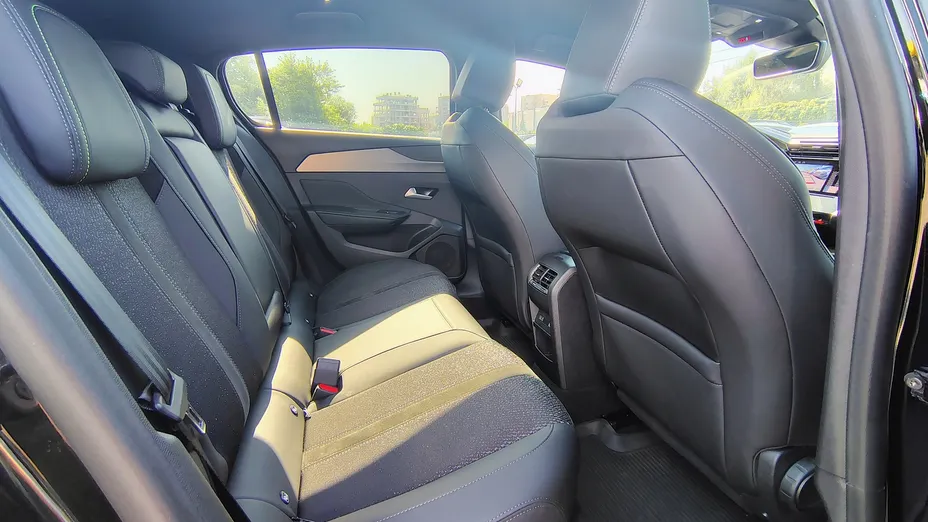 PEUGEOT 308 308 1.2 mHEV GT S&S e-DCS6