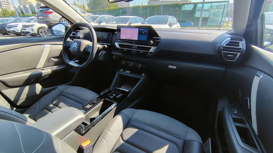 CITROEN C4 e-C4 EV136 50kWh Shine