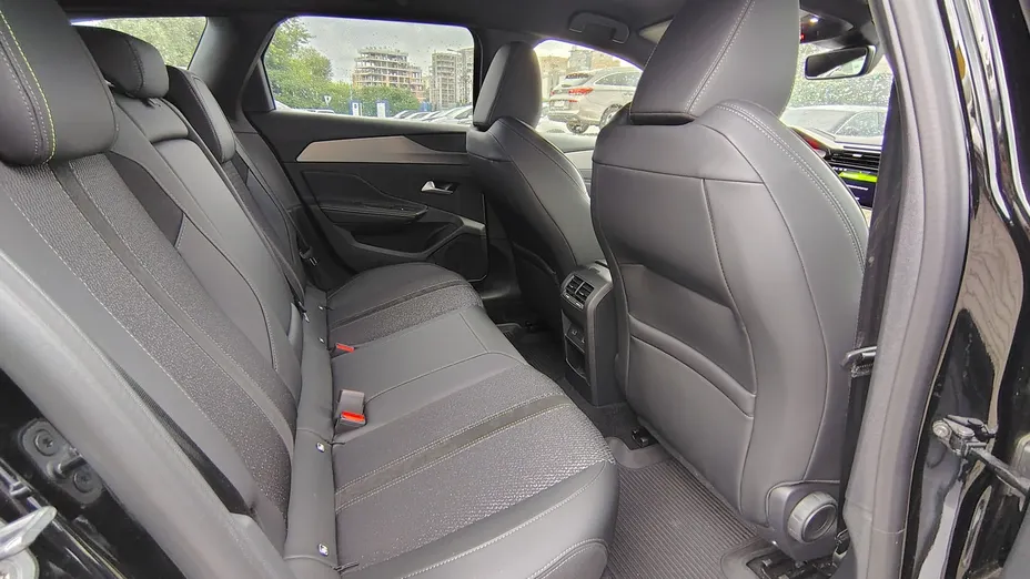PEUGEOT 308 308 1.2 mHEV GT S&S e-DCS6