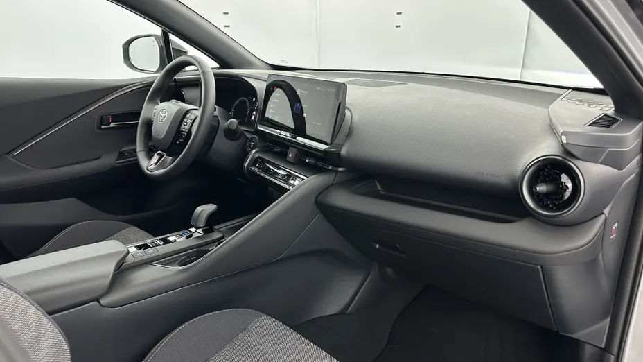 TOYOTA C-HR -