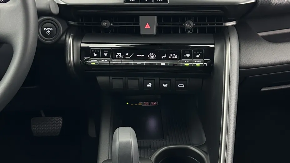 TOYOTA C-HR -