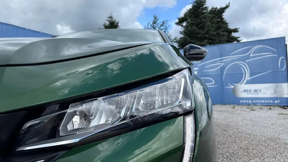 PEUGEOT 308 -